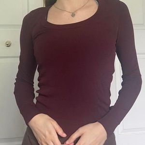 ZARA basic maroon scoop neck long sleeve shirt in women’s size small